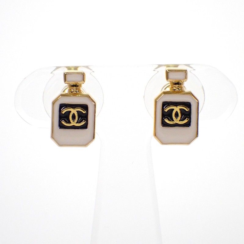 Chanel CC Logo Earrings Metal White Gold — view 3