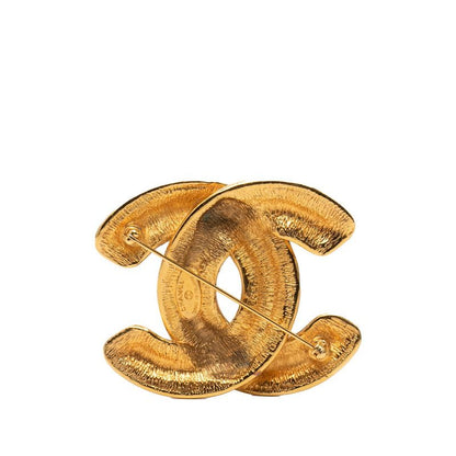 Chanel Quilted CC Logo Vintage Brooch Gold Plated — view 2