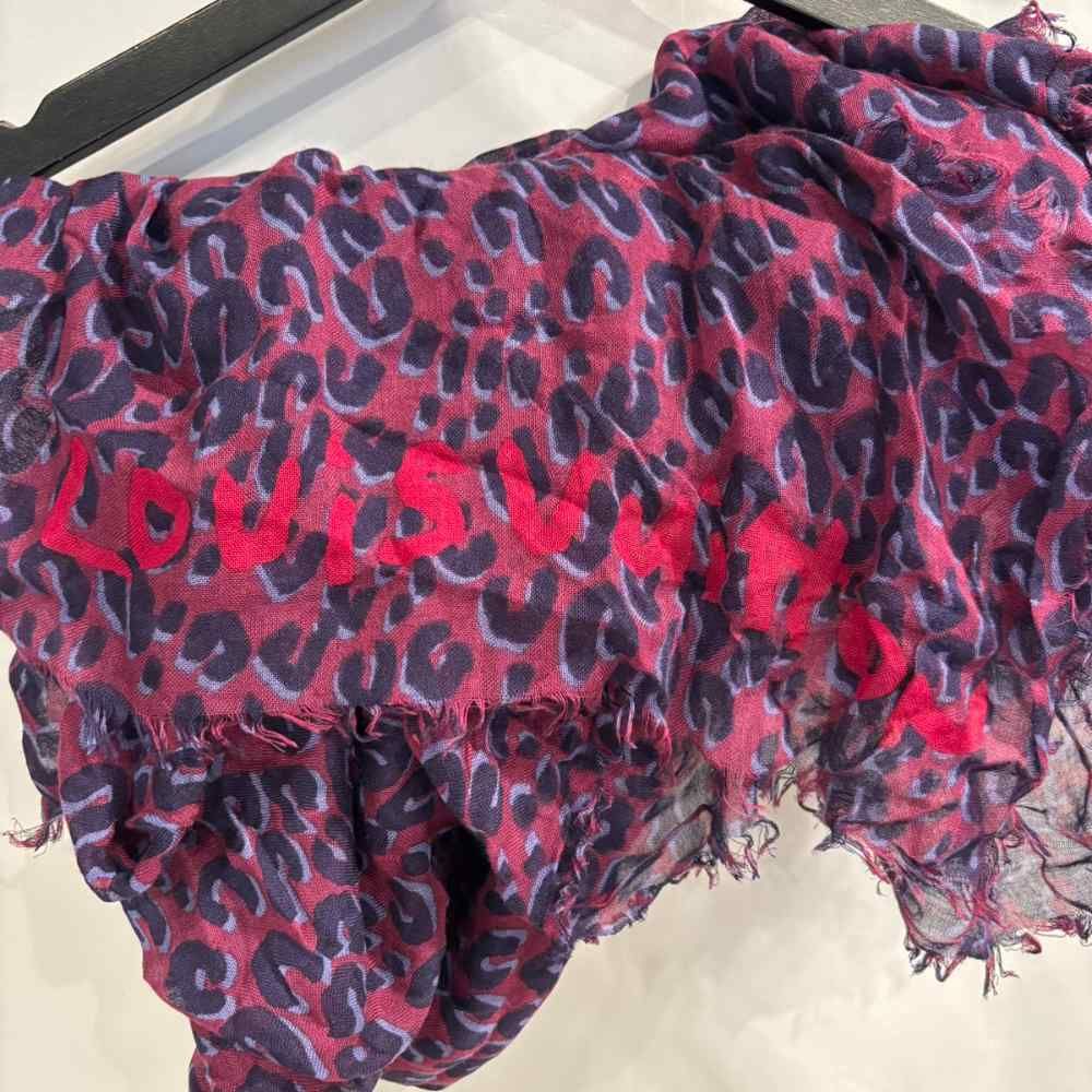 Louis Vuitton Cashmere Silk Etole Leopard Print Shawl Scarf Red — view 3