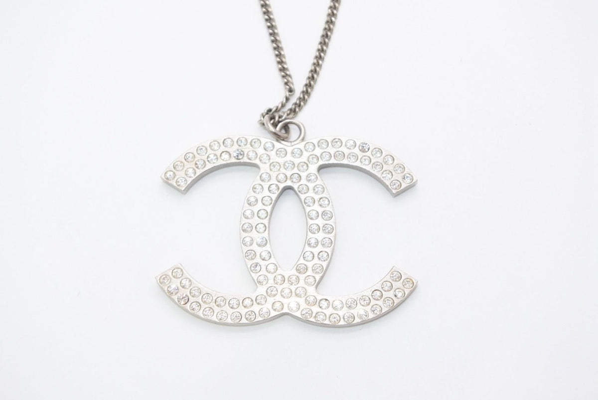 Chanel 01P CC Logo Necklace 01 Rhinestone Metal — view 2