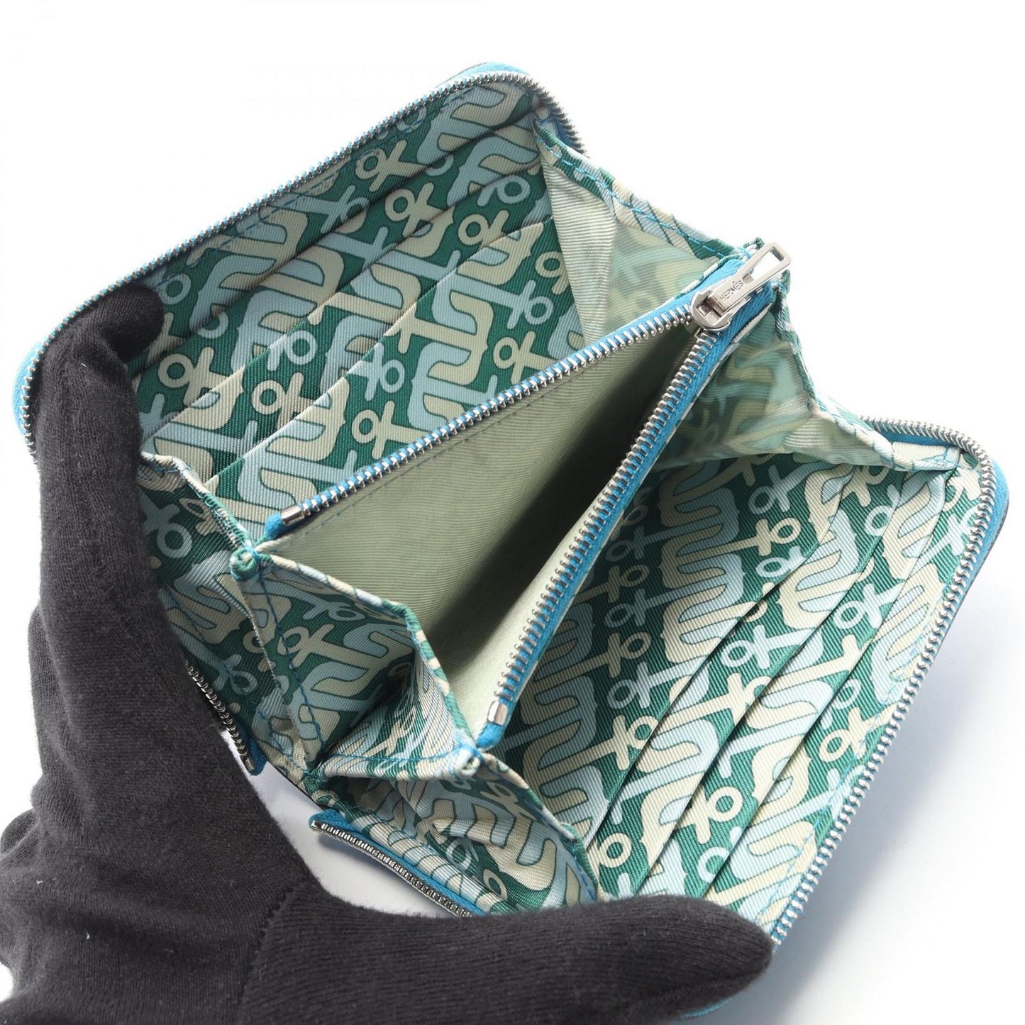 Hermes Round Wallet Azap Compact Silk in Blue Zanzibar Leather — view 3