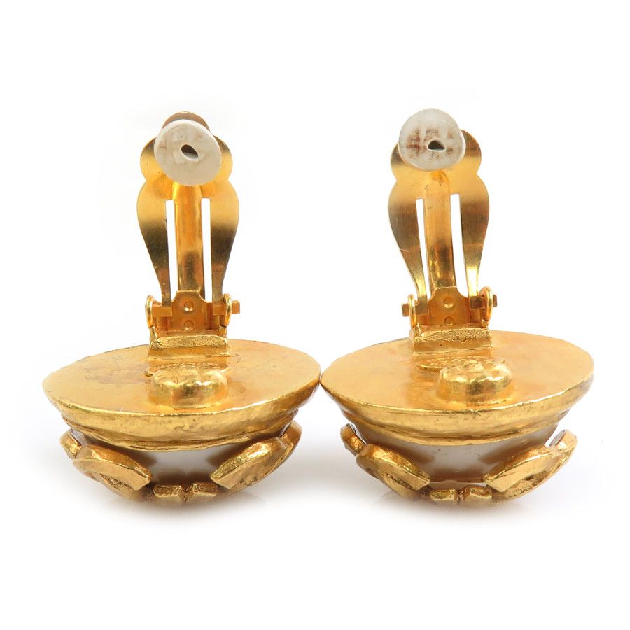 Chanel Earrings CC Logo Gold Off-white — view 6