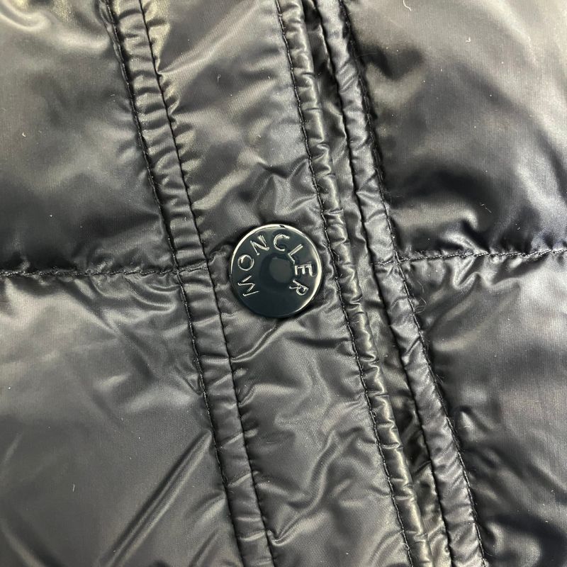 Moncler Down Jacket Aubry