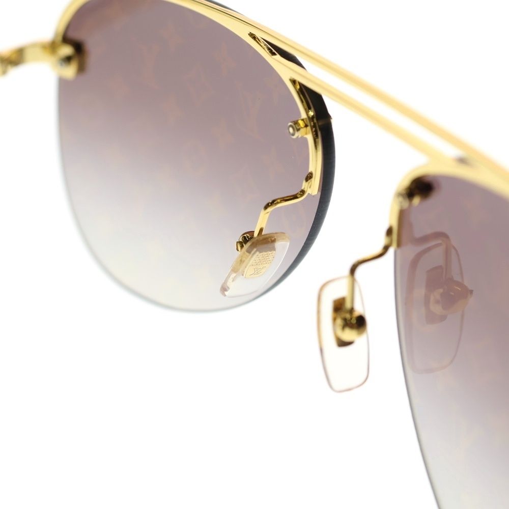 Louis Vuitton Sunglasses Clockwise Teardrop Brown Lens Gold Frame — view 5