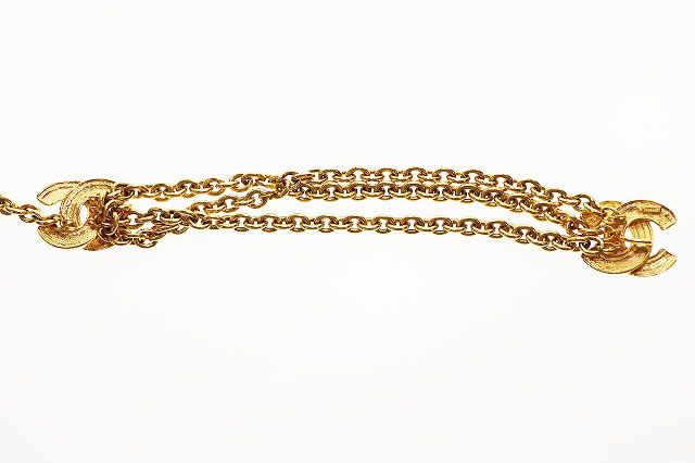 Chanel CC Logo Quilted Chain Belt Vintage Gold — view 6