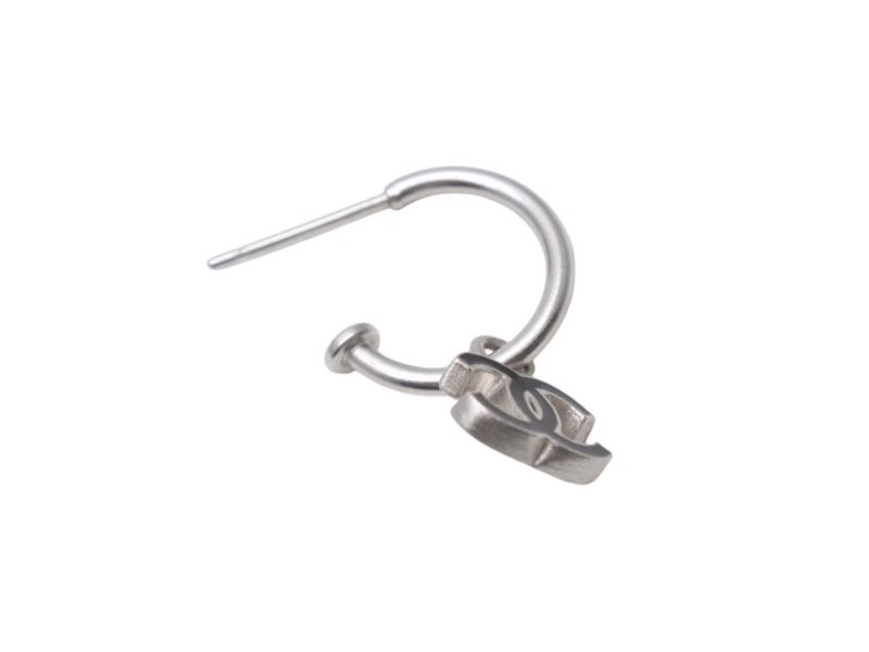 Chanel CC Logo Earrings Hoop Dangling 08 Metal Silver — view 5