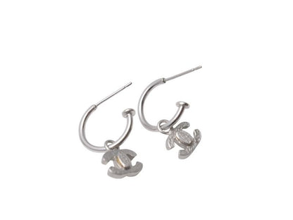 Chanel CC Logo Earrings Hoop Dangling 08 Metal Silver — view 4