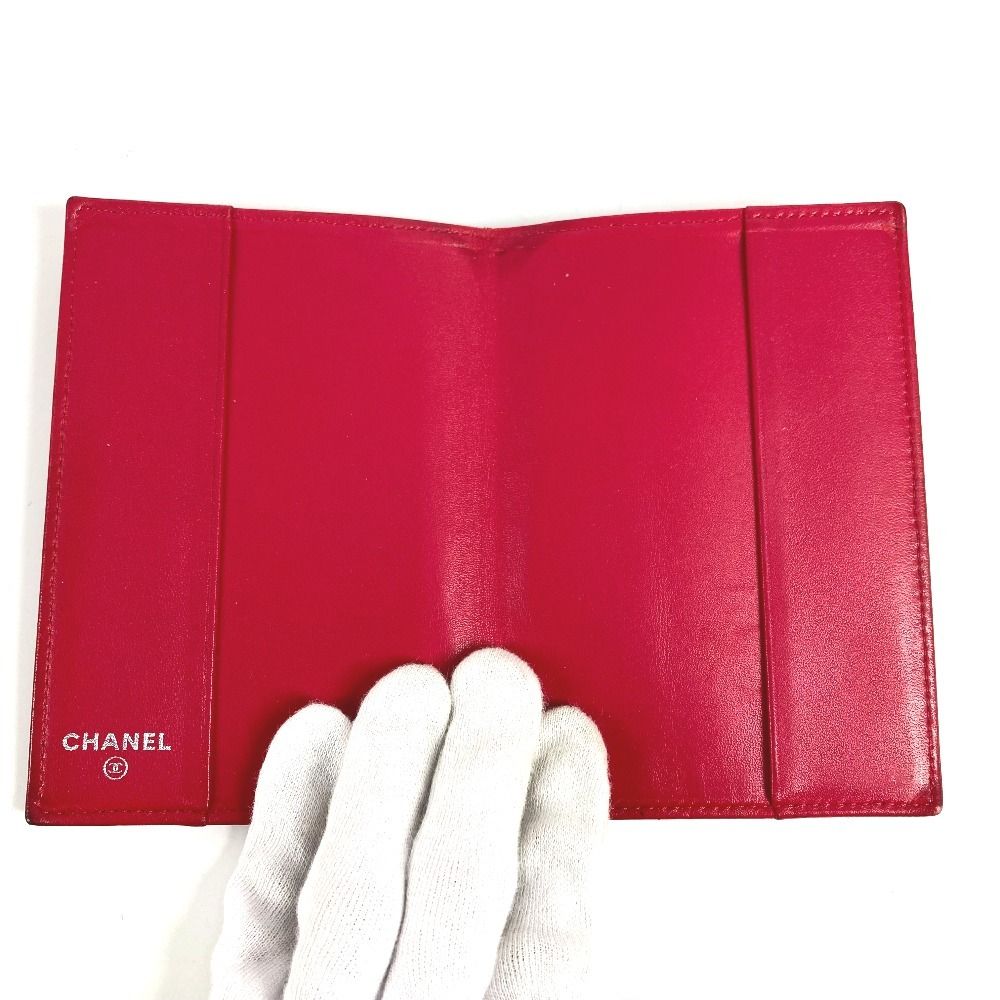 Chanel Passport Case CC Coco Mark Logo Matelasse Quilted Lambskin Red — view 3