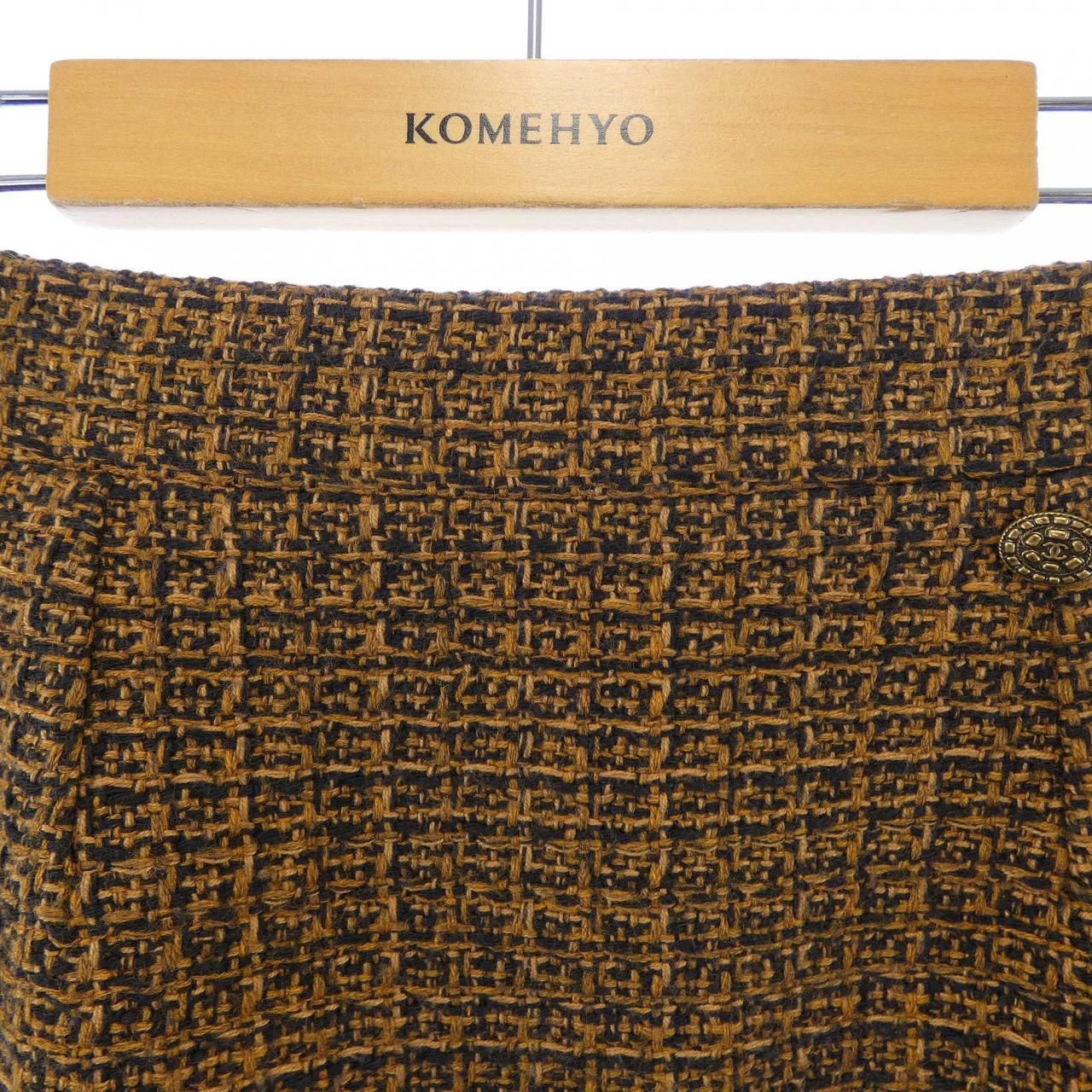Chanel P39774v28572 Skirt — view 5
