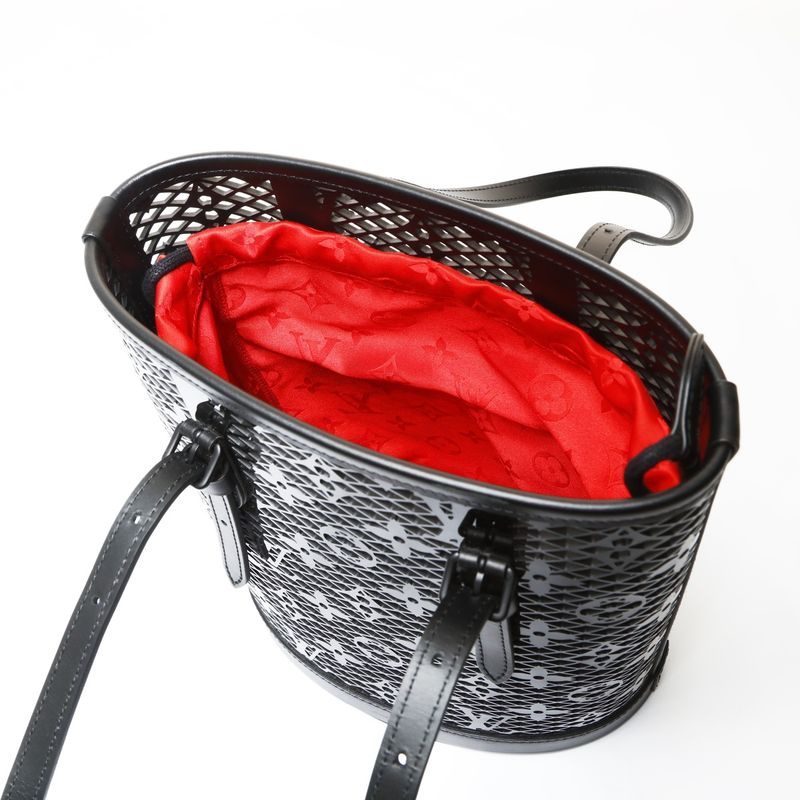 Louis Vuitton Shoulder Bag Monogram Lace Bucket PM