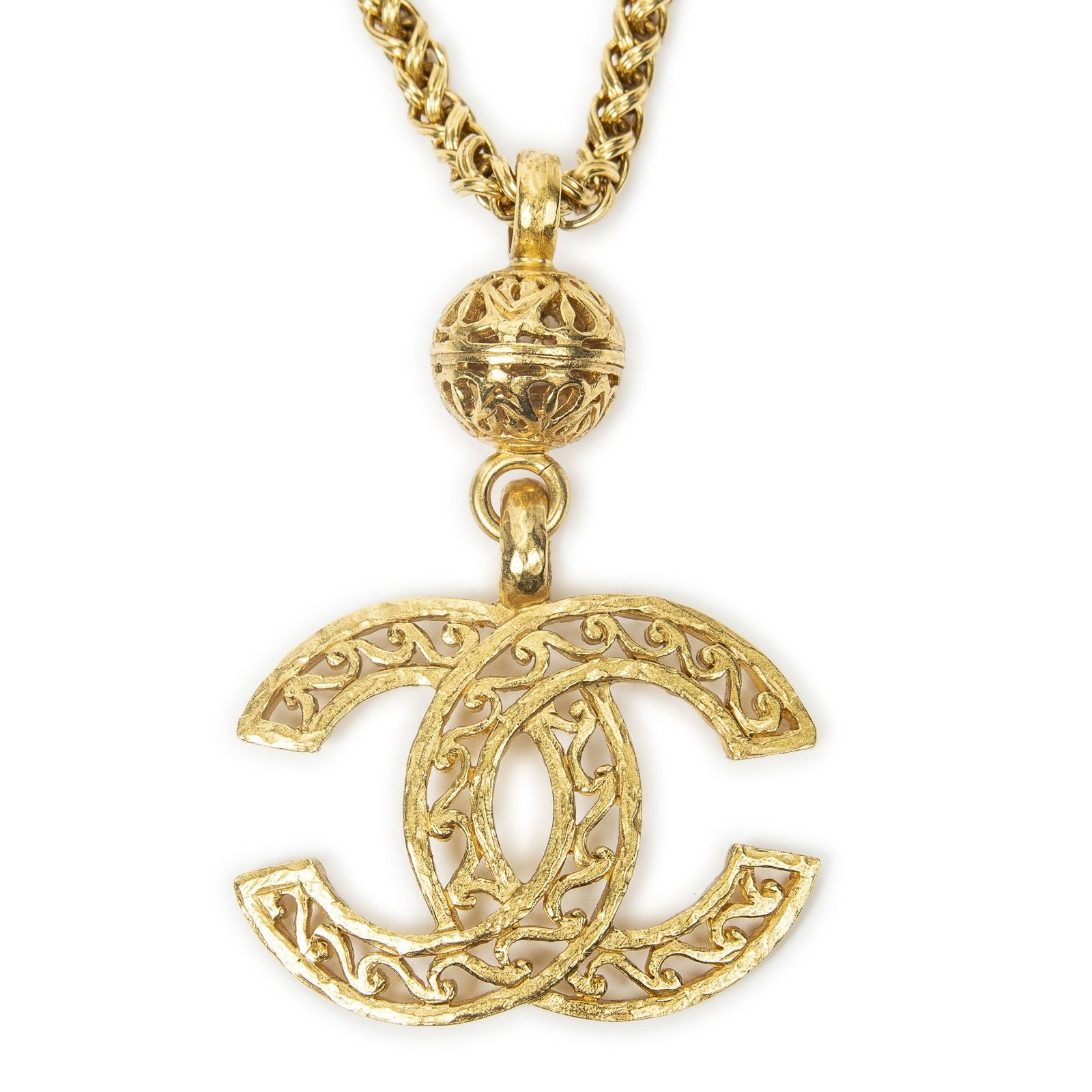 Chanel CC Logo Pendant Necklace Gold Plated — view 2