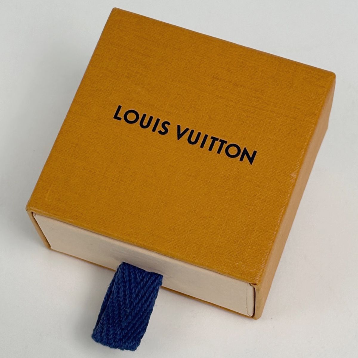 Louis Vuitton Flower Full Bracelet Monogram Logo Gold Plated — view 5