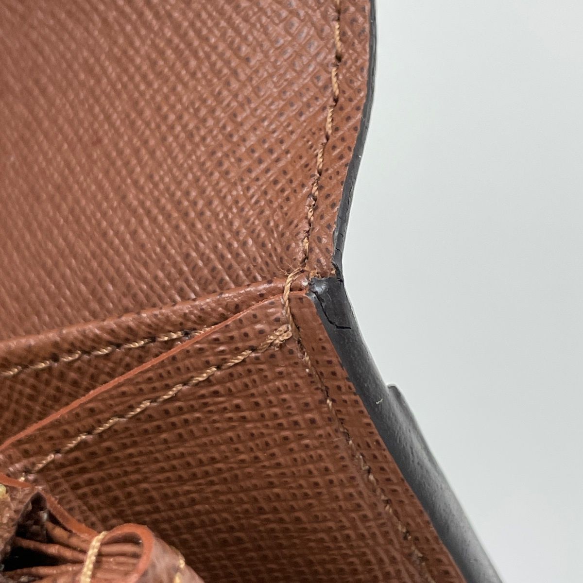 Louis Vuitton Portefeuille Sarah Bifold Wallet Monogram Brown — view 4