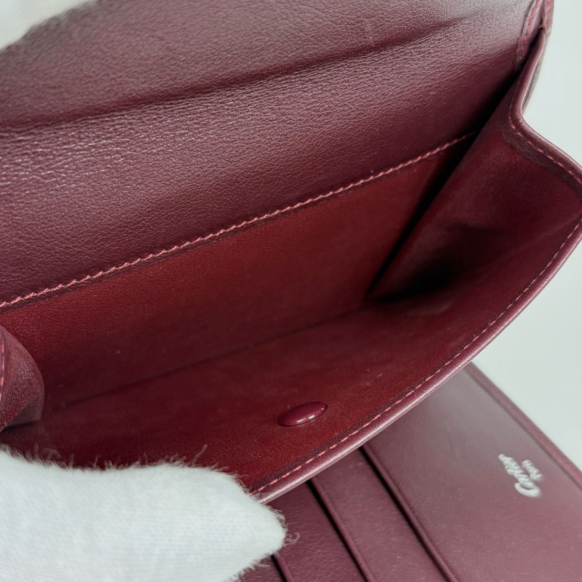 Cartier Trinity Trifold Wallet Billfold Coin Purse Enamel Bordeaux — view 6
