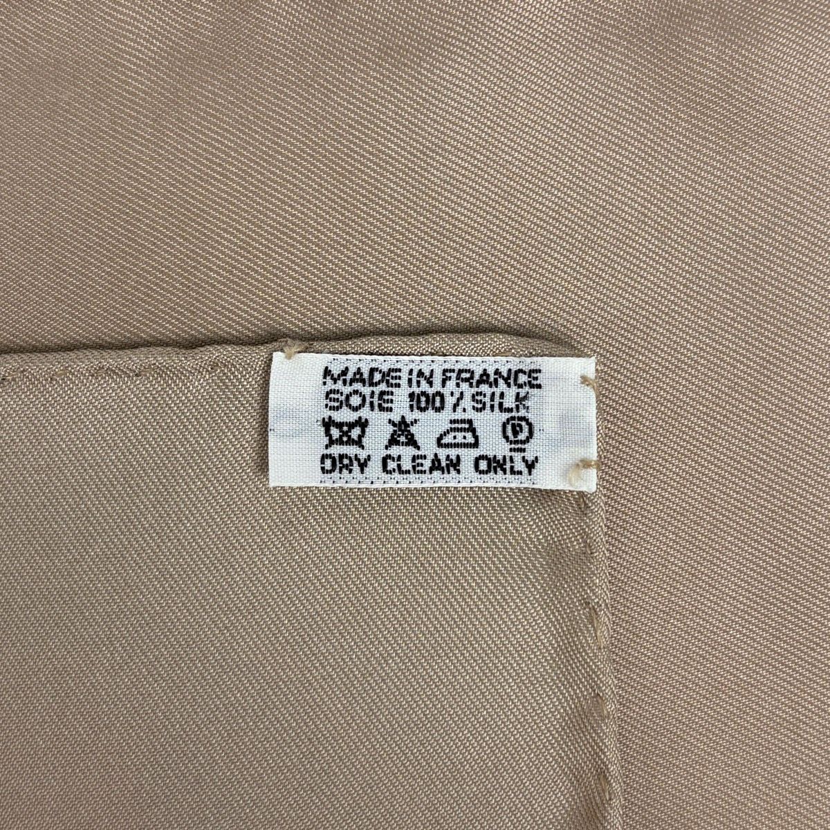 Hermes Carre 90 Copeaux Sawdust Scarf Silk Beige Multicolor — view 2