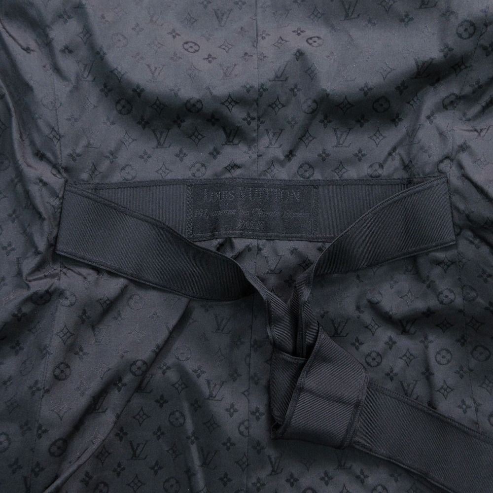 Louis Vuitton Double Breasted Tailored Jacket Monogram Lining — view 5