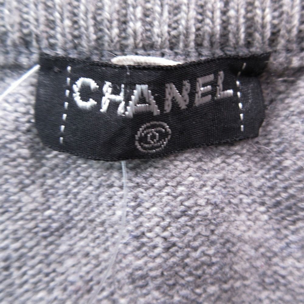 Chanel Vintage Pure Cashmere Knit Tight Skirt Gold Buttons Gray 2 — view 3