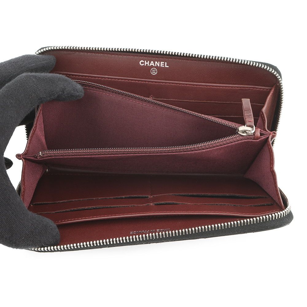 Chanel Wallet Quilted Classic Long Zip CC Logo Lambskin — view 4