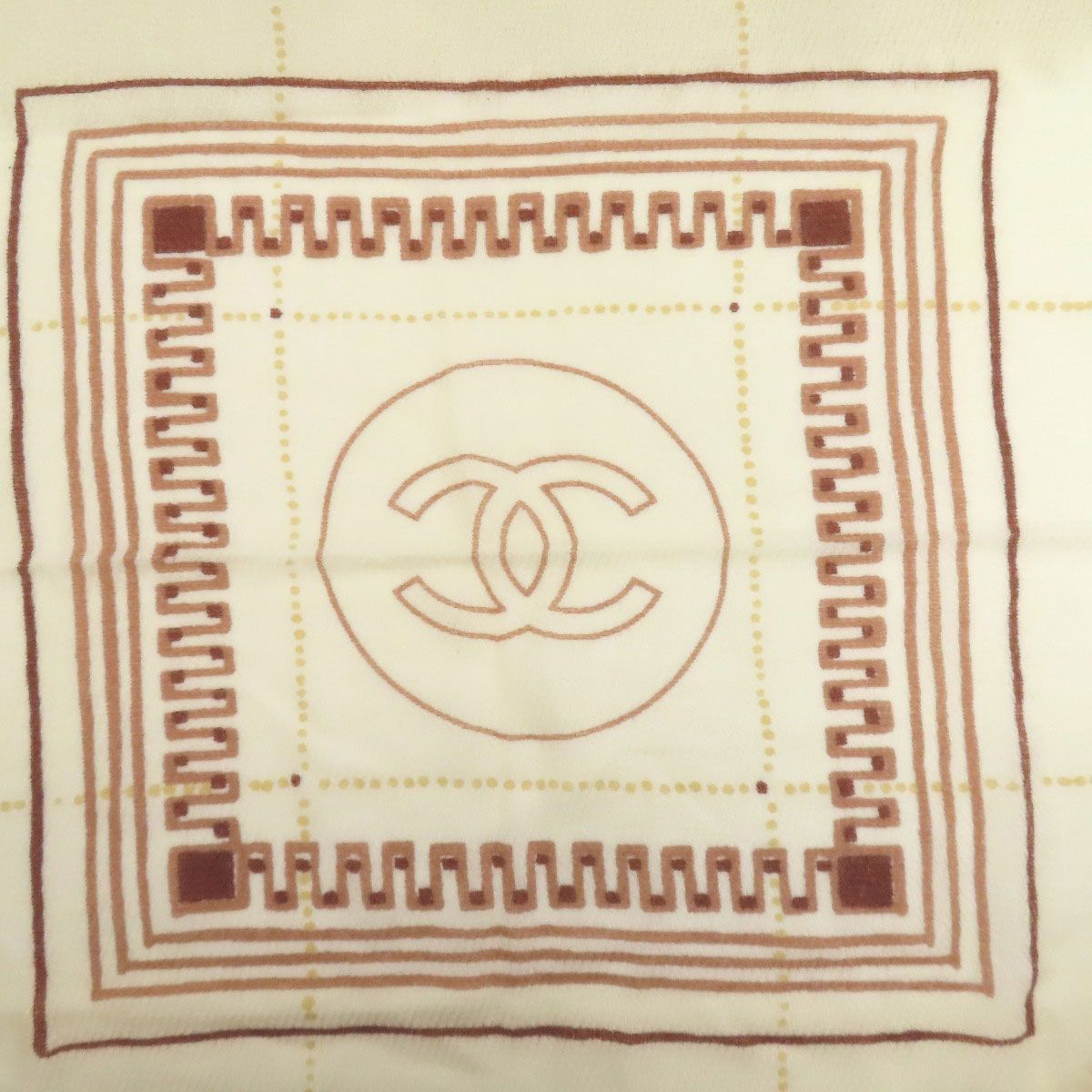 Chanel CC Logo Shawl Wool Yellow Beige — view 3