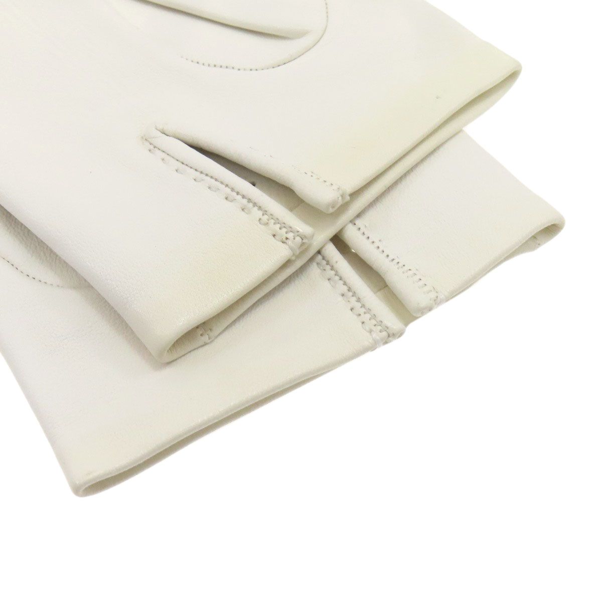 Hermes Logo Leather Gloves — view 7