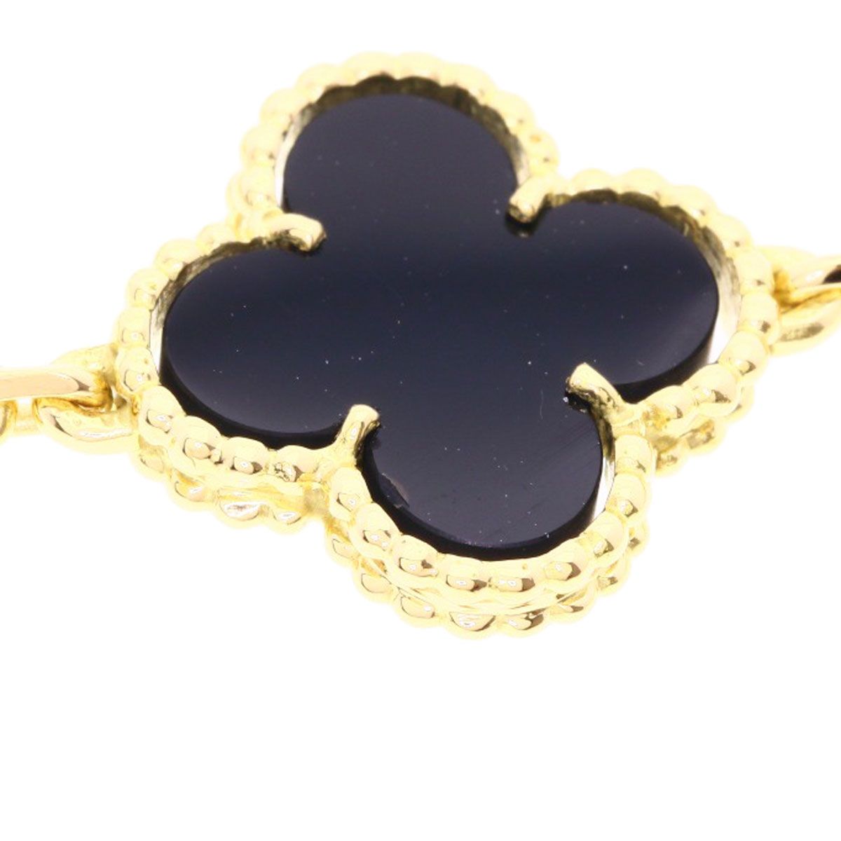 Van Cleef & Arpels Vintage Alhambra Onyx Necklace 18K Yellow Gold — view 9
