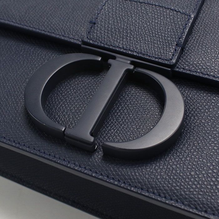 Dior 30 Montaigne Crossbody Shoulder Bag — view 4