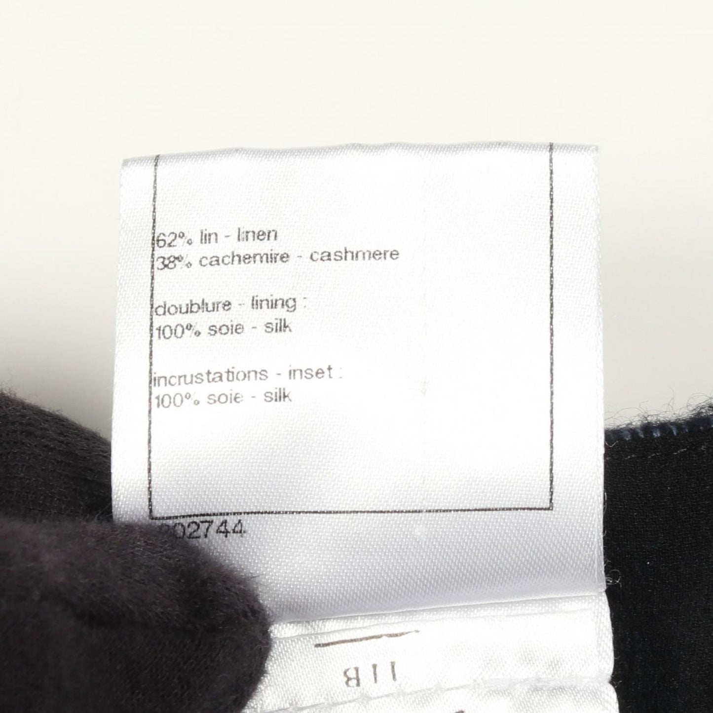 Chanel CC Logo Button Fabric Cashmere Top Shirt Navy Black — view 4