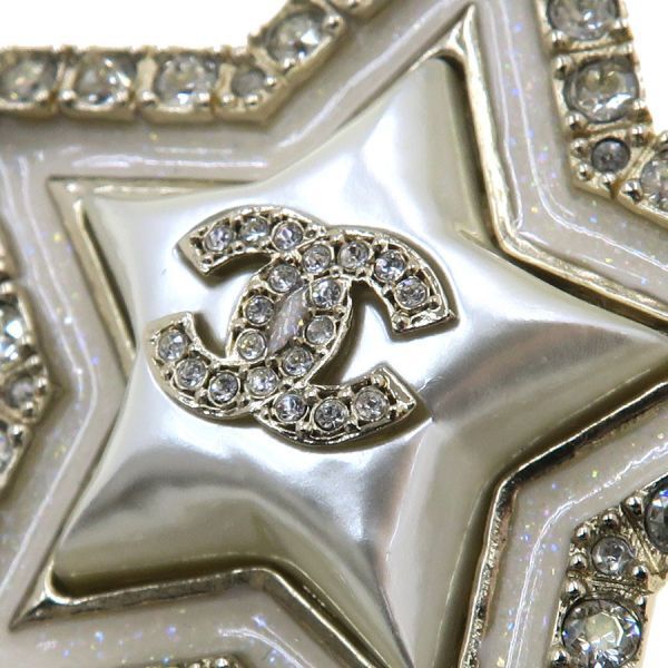 Chanel Brooch Gold Plated — view 6