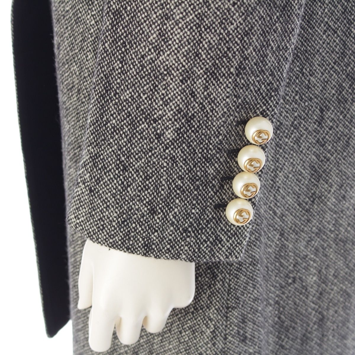 Gucci Wool GG Pearl Velour Coat Black White 38 — view 7