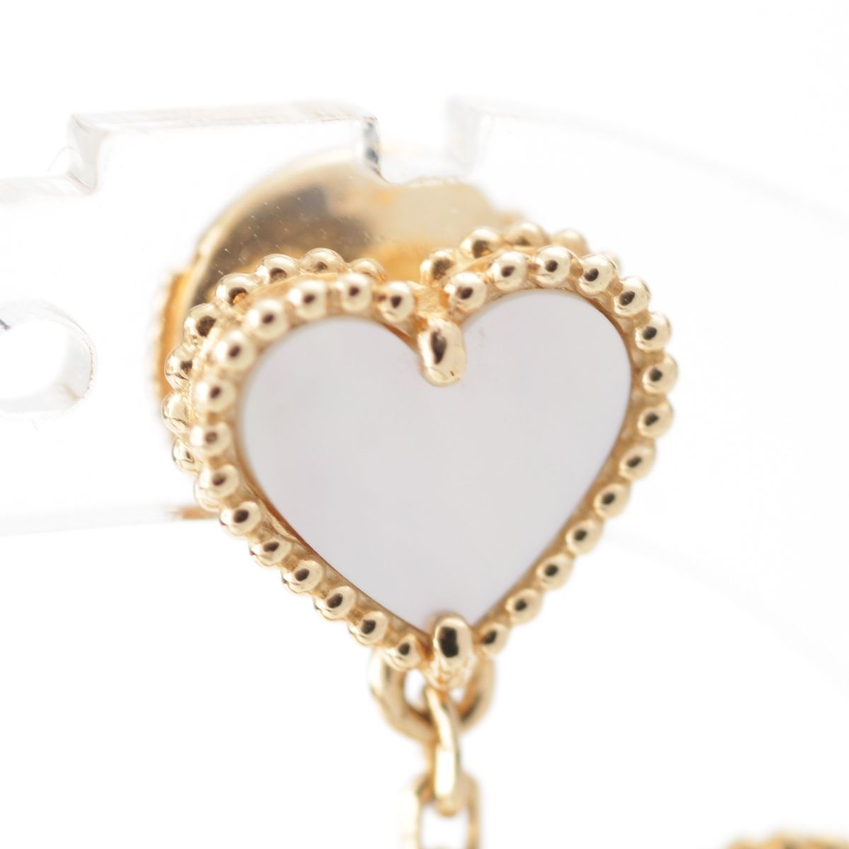 Van Cleef & Arpels Sweet Alhambra Diamond Earrings Mother Of Pearl — view 4