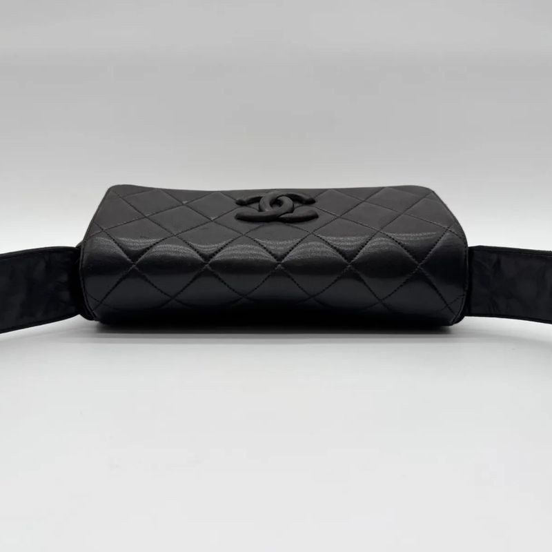 Chanel Shoulder Bag Lambskin Quilted CC Logo Black Leather