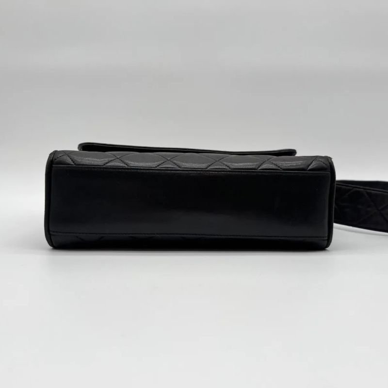 Chanel Shoulder Bag Lambskin Quilted CC Logo Black Leather