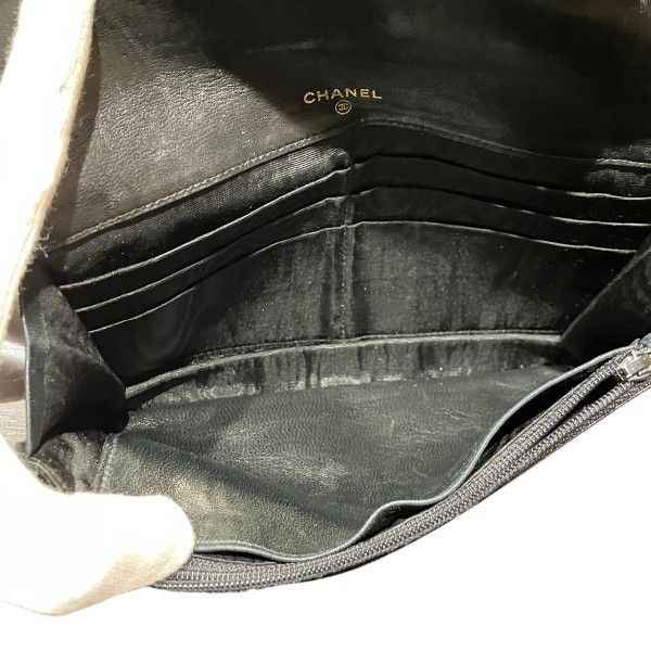 Chanel Lambskin CC Logo Bifold Wallet