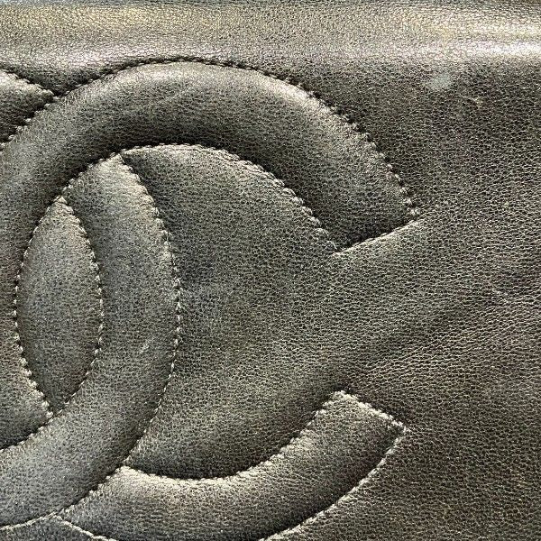 Chanel Lambskin CC Logo Bifold Wallet