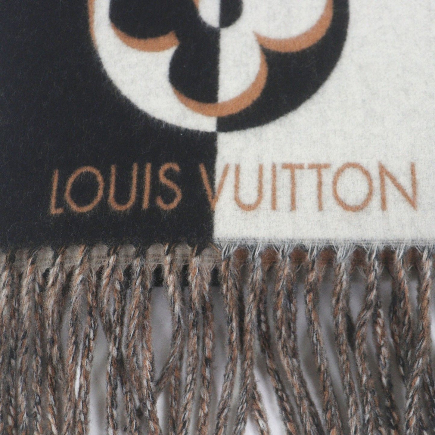 Louis Vuitton Cashmere Scarf — view 6