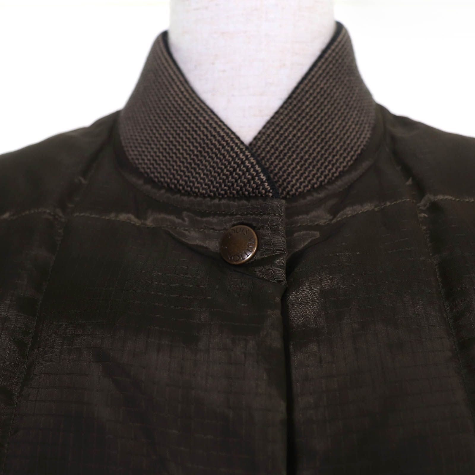 Louis Vuitton Lining Monogram Logo Down Jacket Khaki 34 Coat — view 4