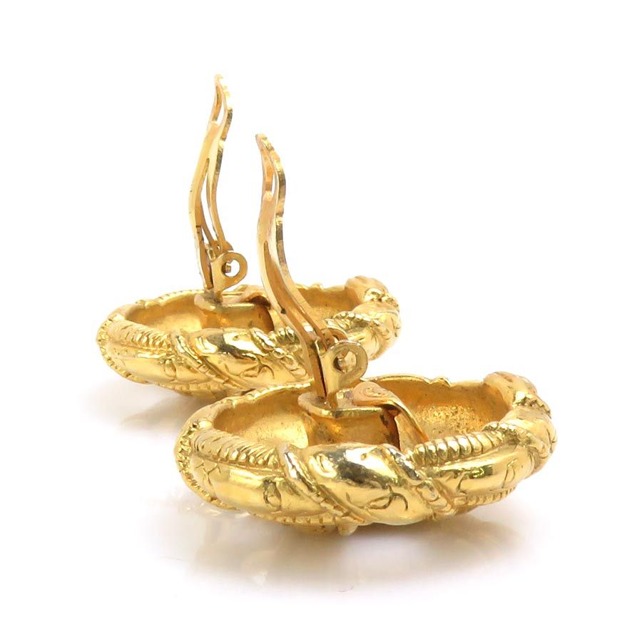 Chanel Earrings CC Logo — view 6