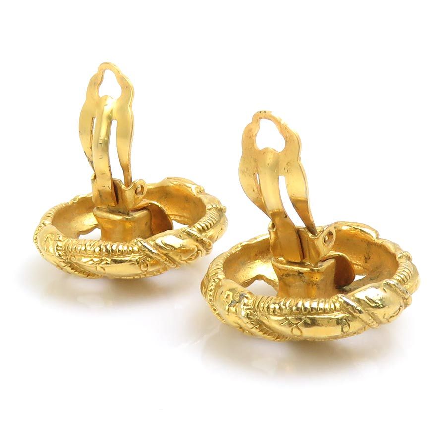 Chanel Earrings CC Logo — view 4