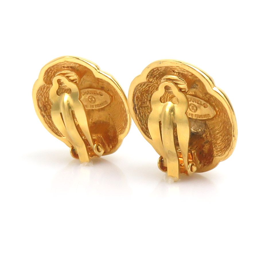 Chanel Earrings CC Logo — view 3