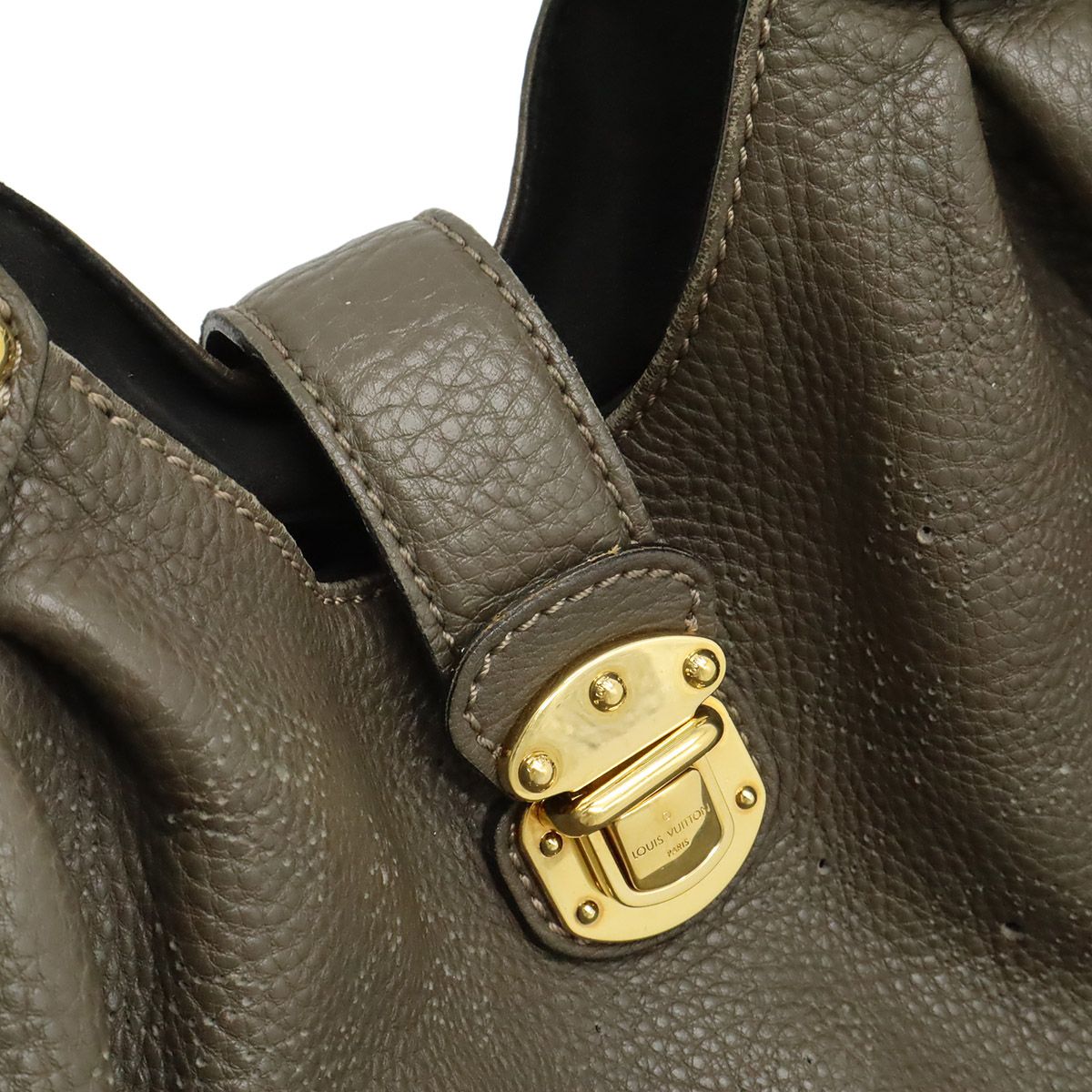 Louis Vuitton Monogram Mahina L Tote Shoulder Bag Leather — view 6