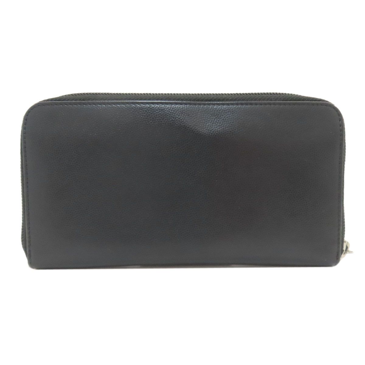 Chanel CC Logo Silver Wallet Grained Calfskin — view 2