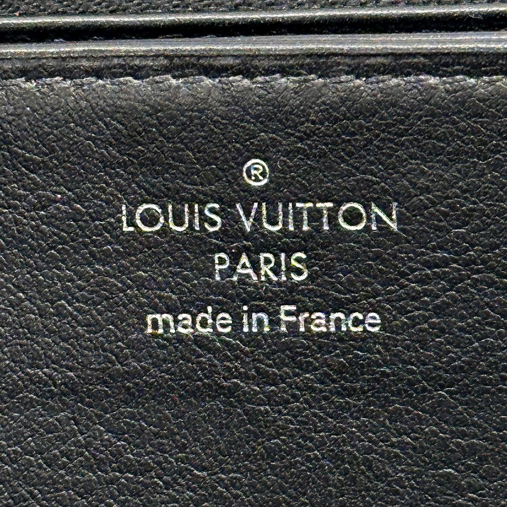 Louis Vuitton Wallet Monogram Mahina Zippy Noir Black — view 7