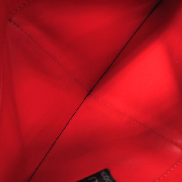 Gucci GG Supreme Chain Shoulder Bag — view 7