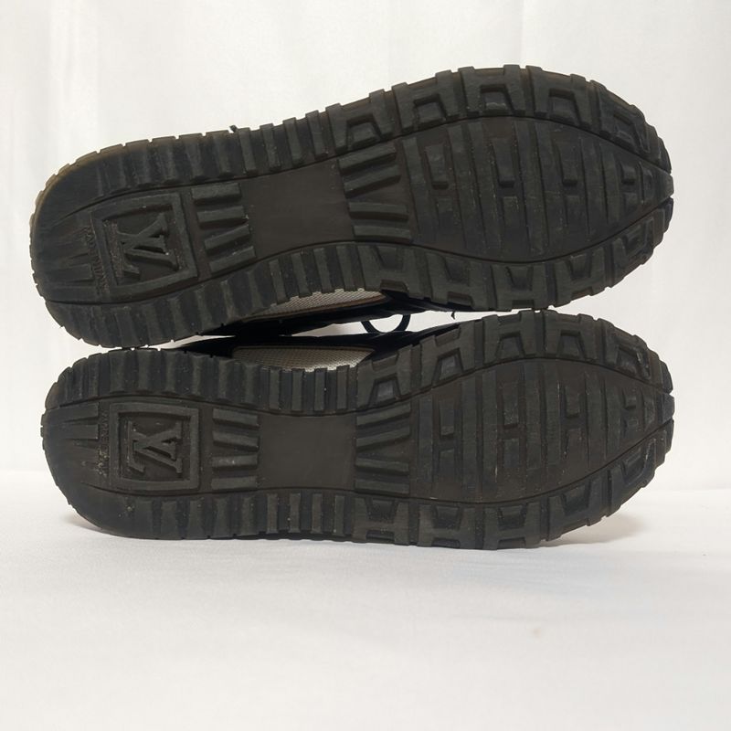 Louis Vuitton Sneakers Run Away