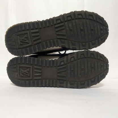 Louis Vuitton Sneakers Run Away
