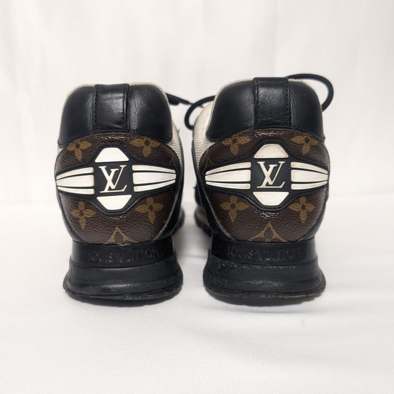 Louis Vuitton Sneakers Run Away