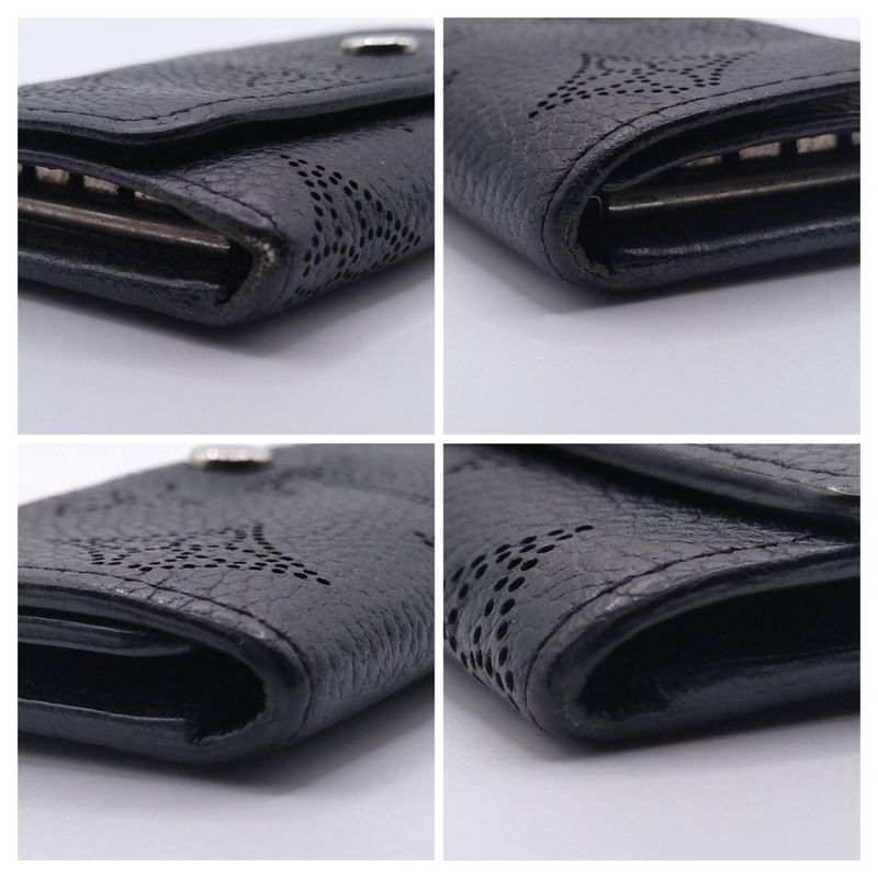 Louis Vuitton Key Case Multicles 4 Mahina Noir Black Key Holder