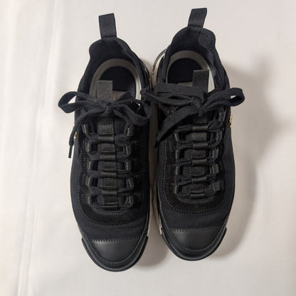 Chanel Sneakers CC Logo Quilted