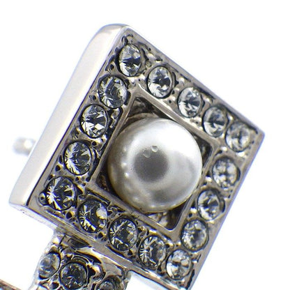 Chanel Earrings CC Logo Cruise Collection Square — view 4