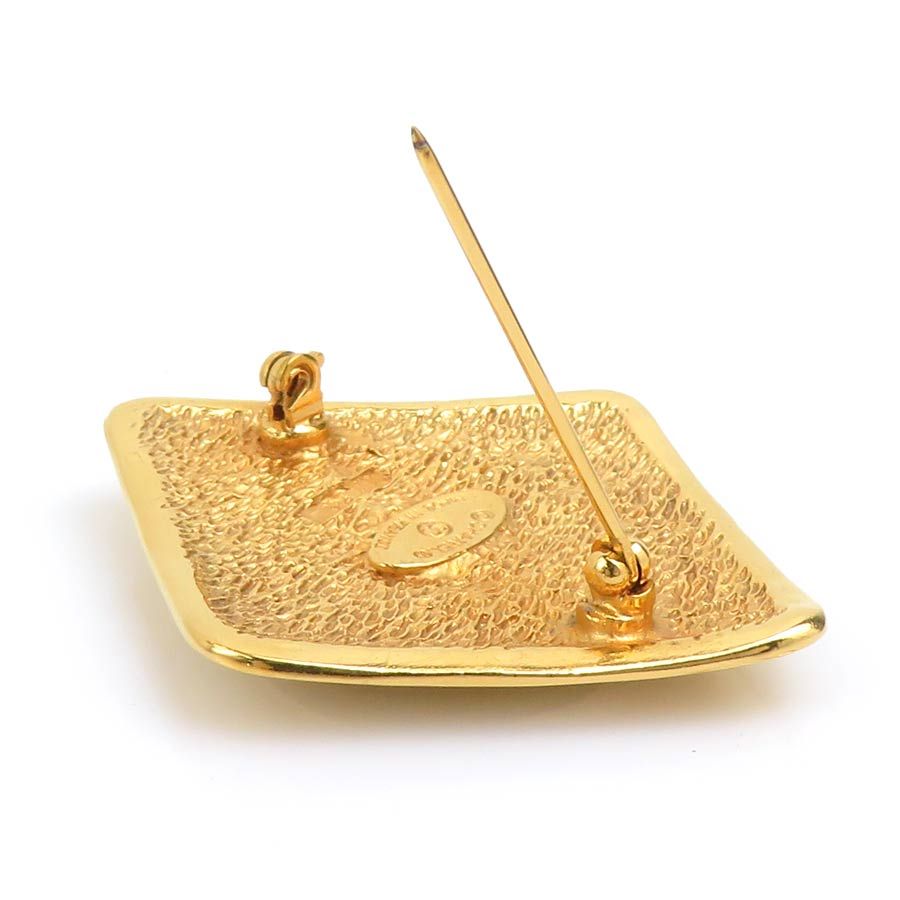 Chanel Brooch CC Logo — view 5